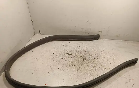 BMW X3 F25 Engine compartment rubber