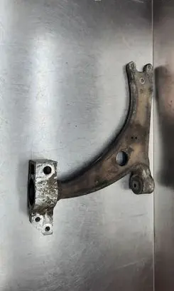 Volkswagen PASSAT B6 Front control arm