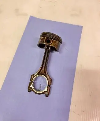 BMW 3 E46 Piston with connecting rod
