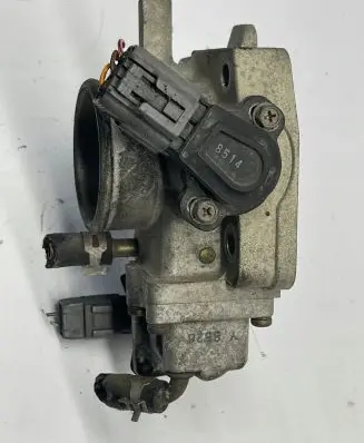 Mazda 323 Throttle valve