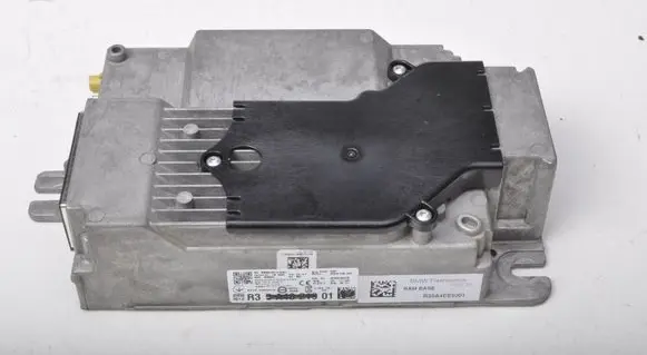 BMW 1 F40 Center console control module 3089851