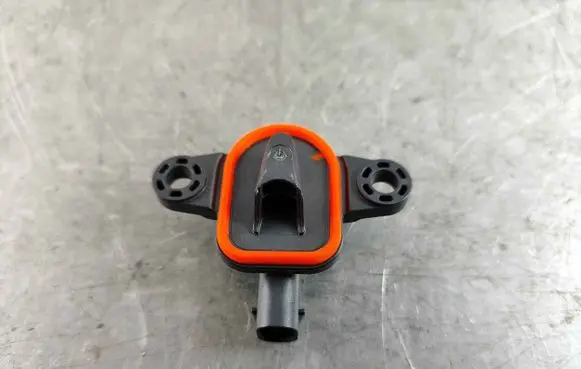 Land Rover Discovery Sport Airbag deployment crash/impact sensor LR059793