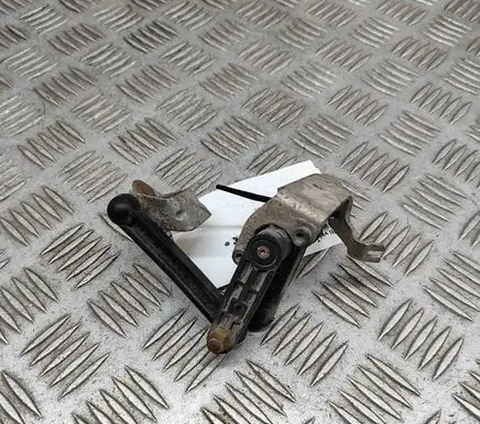 BMW i3 Rear air suspension level height sensor 6870200