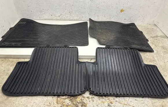 Audi A4 S4 B8 8K Car floor mat set 8K1061501