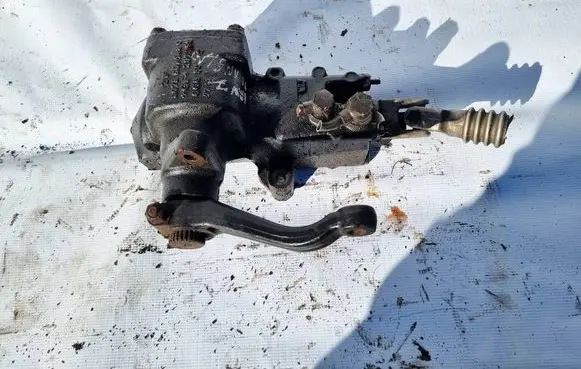 BMW 7 E38 Steering rack 8075501108C