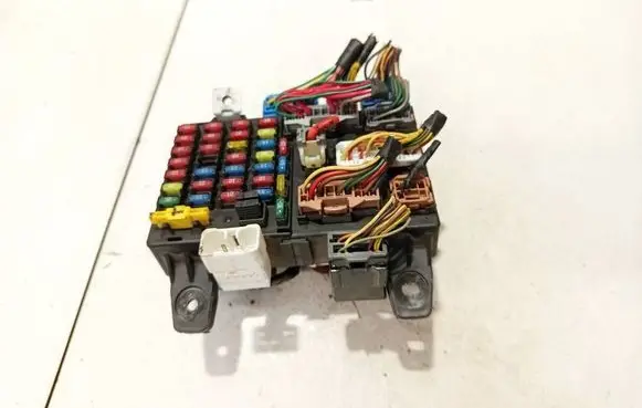 Hyundai Getz Fuse box set 911981c210
