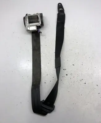 Audi A4 S4 B7 8E 8H Front seatbelt 8E0857706F
