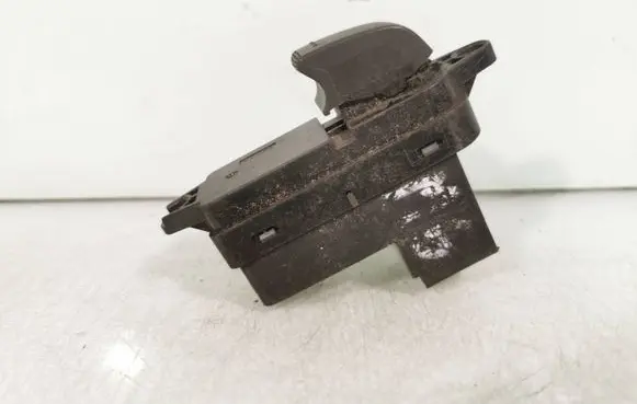 Mazda 6 Electric window control switch GF9A66370