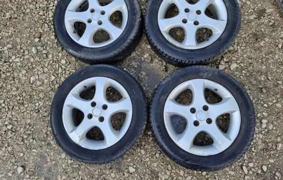 Suzuki Swift I R15 alloy rim 