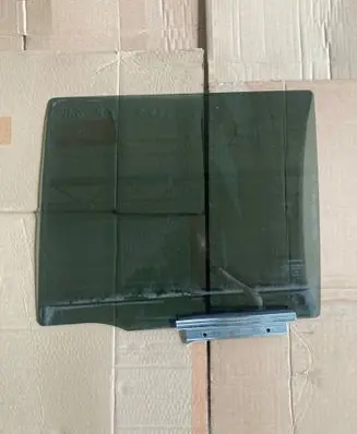Suzuki Ignis Rear door window glass 43R007957 M26J A002343