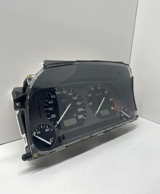 Volkswagen Golf III Speedometer (instrument cluster) 1H0919860C