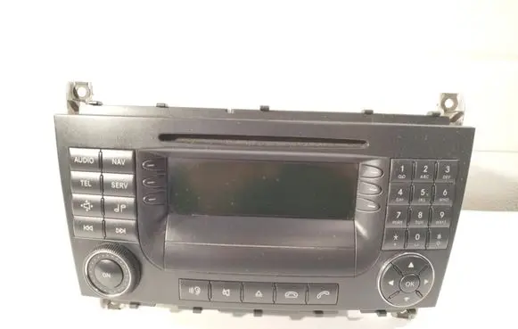 Mercedes-Benz C W203 Radio/CD/DVD/GPS head unit A2038703489 A2038270062