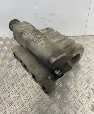 Volkswagen Multivan T4 Intake manifold 074129713D