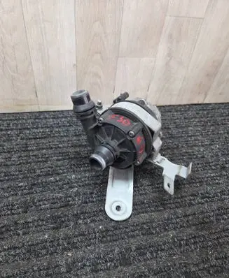 BMW 3 F30 F35 F31 Electric auxiliary coolant/water pump 8642732 11518642732