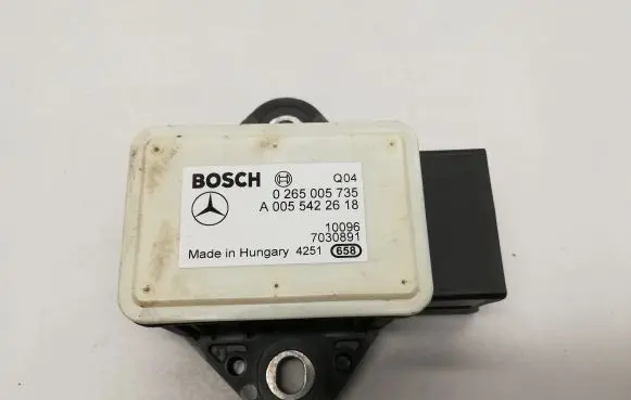Mercedes-Benz E W212 ESP acceleration yaw rate sensor A0055422618