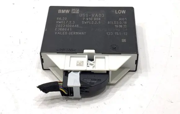 BMW 5 G30 G31 G38 Parking PDC control unit/module 7910908