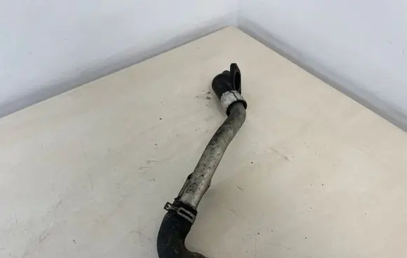 Ford Focus Engine coolant pipe/hose 9646559580