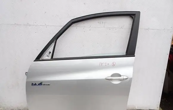 Hyundai ix20 Front door b3wr