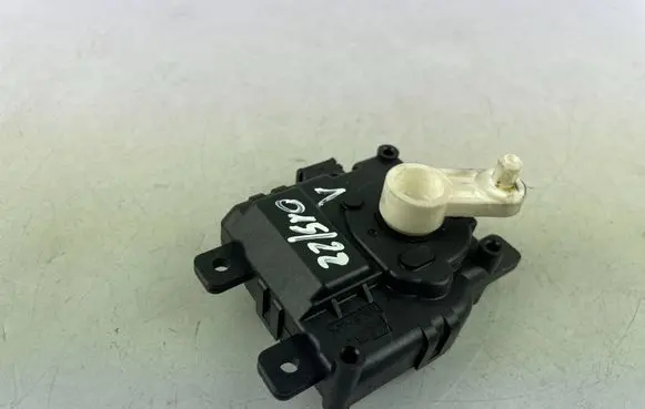 Subaru Outback (BS) Air flap motor/actuator 1138003490