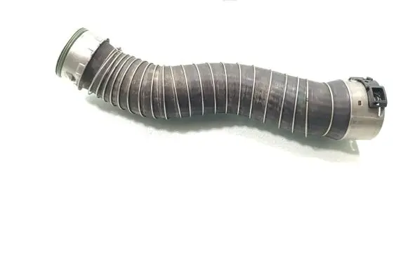 BMW 3 E90 E91 Intercooler hose/pipe