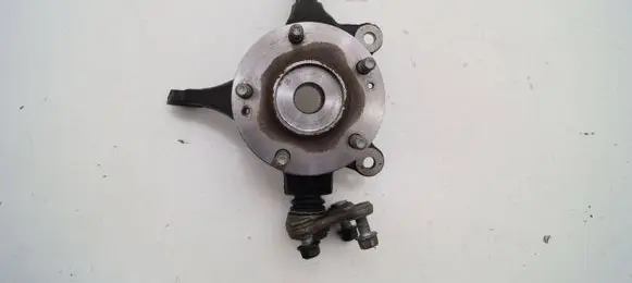Hyundai Kona I Front wheel hub spindle knuckle