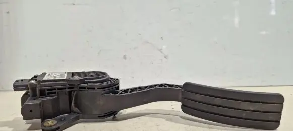 Renault Laguna III Accelerator throttle pedal 0280755085