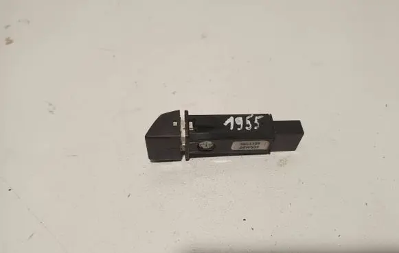 Hazard light switch