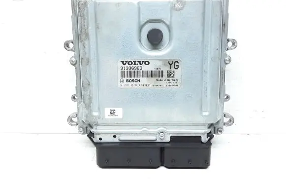 Volvo V70 Engine control unit/module 31336983 0281018414