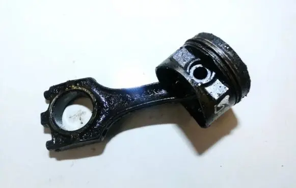 BMW 3 E36 Piston with connecting rod