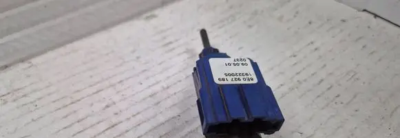 Volkswagen Golf IV Brake pedal sensor switch 8E0927189 19322005