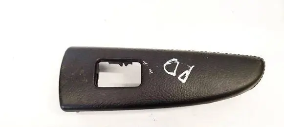 Mercedes-Benz S W221 Front door window switch trim P0105532