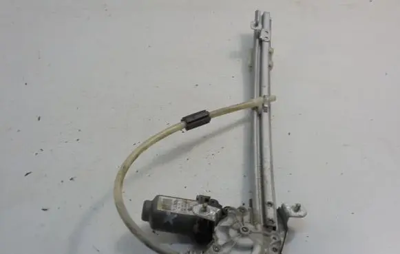 Renault Laguna II Rear door window regulator with motor 400670