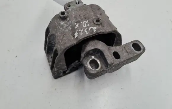 Volkswagen New Beetle Engine mount bracket 1J0199262BF 1J0199262