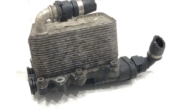 BMW 5 E60 E61 Engine oil radiator 7803830