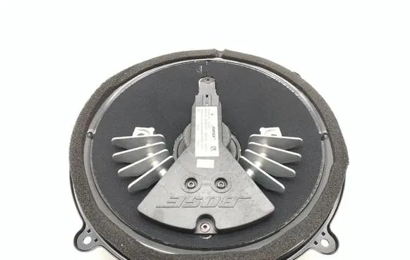 Maserati Quattroporte Subwoofer speaker 197503