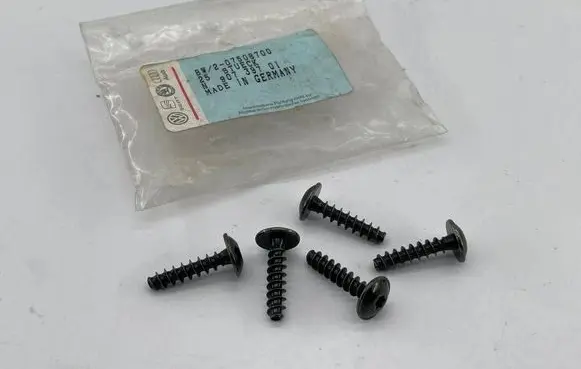 Volkswagen Bora Nuts/bolts N90739701 07508700