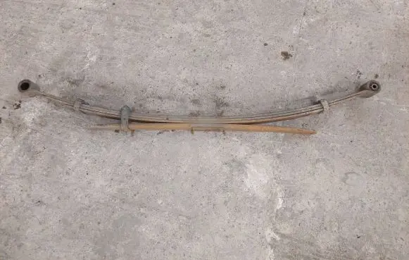 Nissan Navara D40 Rear leaf spring 