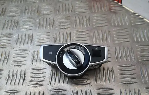 Mercedes-Benz C W205 Light switch A2059057007 10128761 10079443