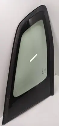 Peugeot 308 Rear side window