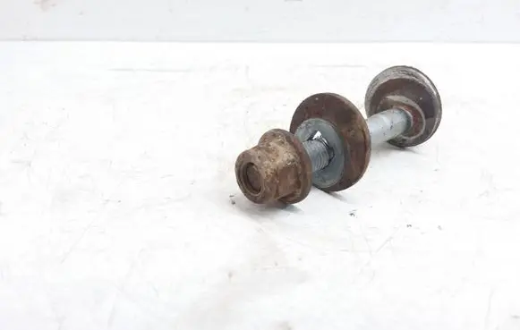 Seat Leon (1P) Rear suspension camber bolt 