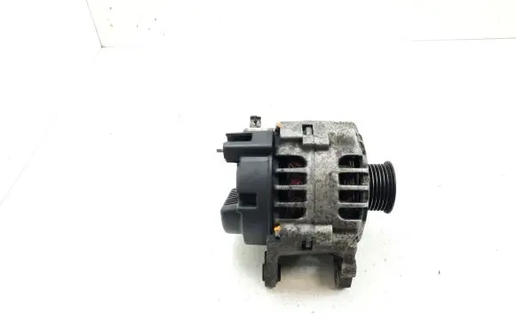 Skoda Fabia Mk1 (6Y) Generator/alternator 03D903025J