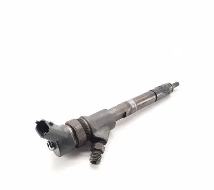 Toyota Yaris Fuel injector 0445110085 2367033010