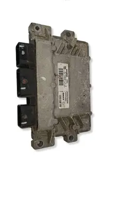 Renault Clio III Engine control unit/module 8200783095 S120202114A 8200700600