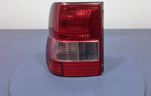 Mitsubishi Pajero Pinin Rear/tail lights MR416091