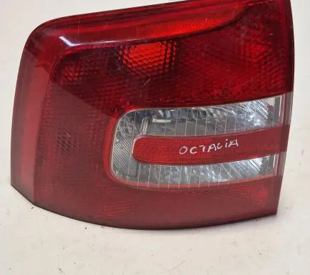 Skoda Octavia Mk2 (1Z) Rear/tail lights