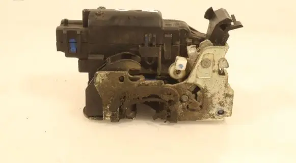 Dacia Dokker Front door lock 