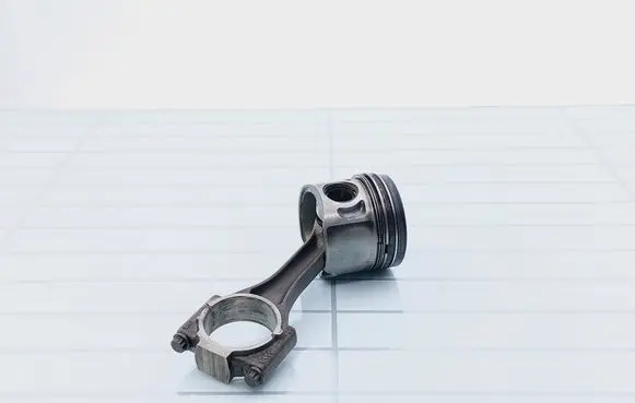 Volvo V50 Piston with connecting rod BHS