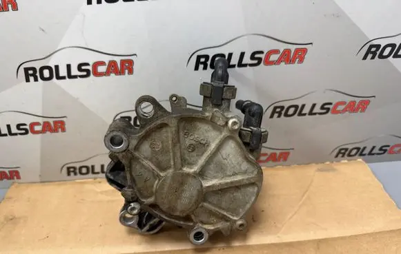 Peugeot 407 Vacuum pump 4R8Q2A451AE