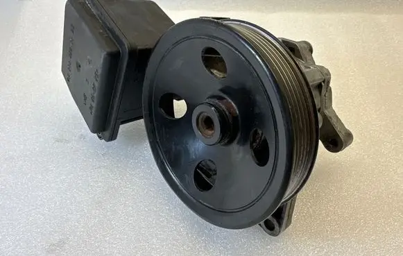 Mercedes-Benz CLK A209 C209 Power steering pump 2107254 0004600183 91213