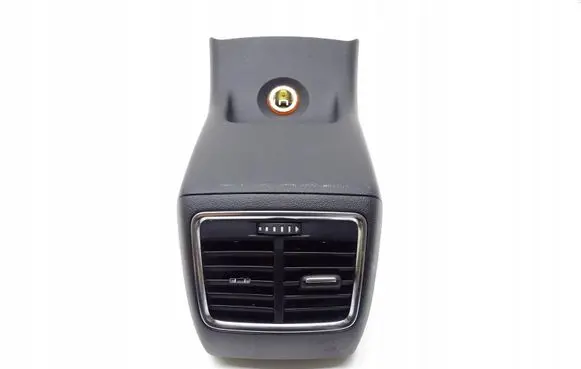 Audi Q3 8U Rear air vent grill 8U0864376A
